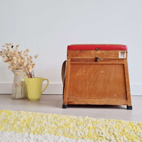 Tabouret pêcheur ancien rouge