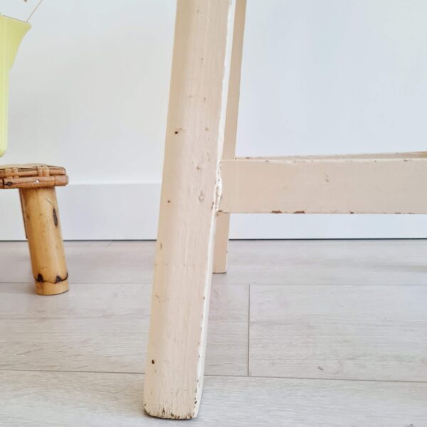 Tabouret de ferme blanc